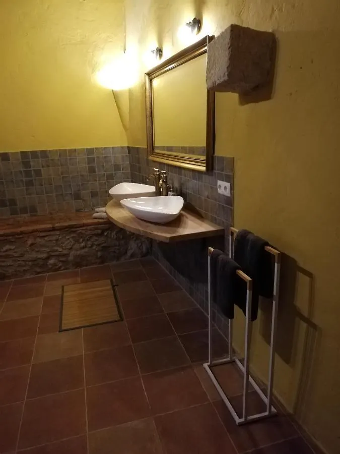 Mas Del Llop Blanc - Dog Friendly Hostal Rural - B&B Sobrestany Spanje