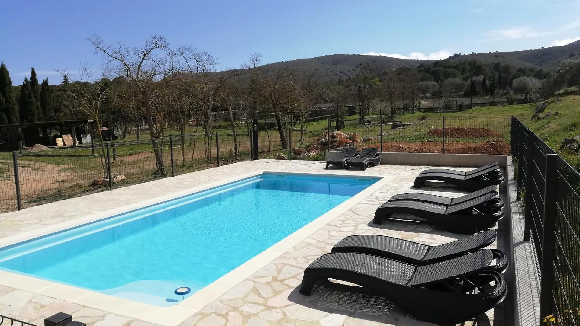 Mas Del Llop Blanc - Dog Friendly Hostal Rural - B&B Sobrestany 3*,  Spanje