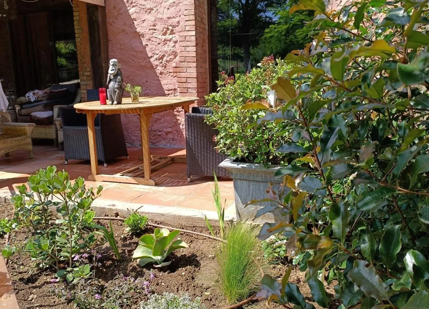 Bed & Breakfast Mas Del Llop Blanc - Dog Friendly Hostal Rural - B&B Sobrestany